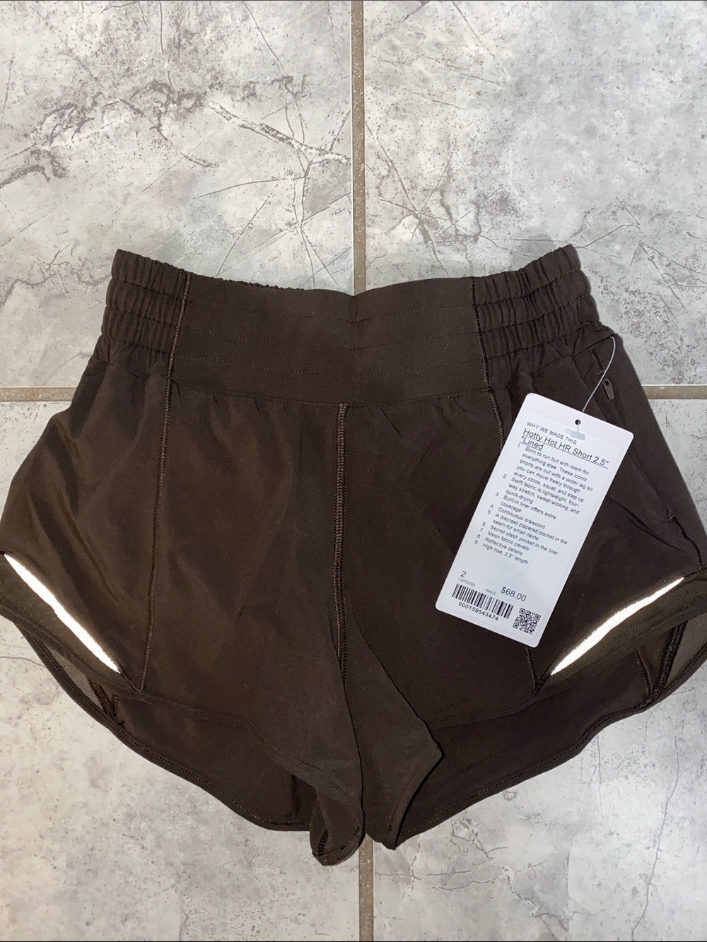 NEVER WORK BEFORE lululemon athletica Women's Athletic Shorts in Dark Brown